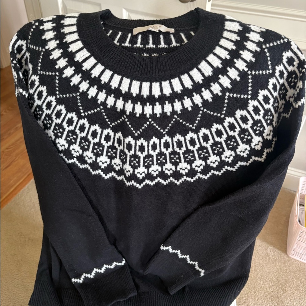 LOFT Black and White Geometric Sweater